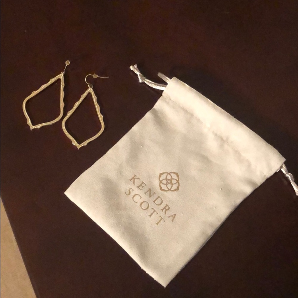 Kendra Scott Sophee drop earrings